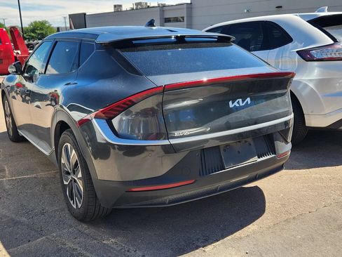 Certified 2024 Kia EV6 Light AWD/4WD image 16