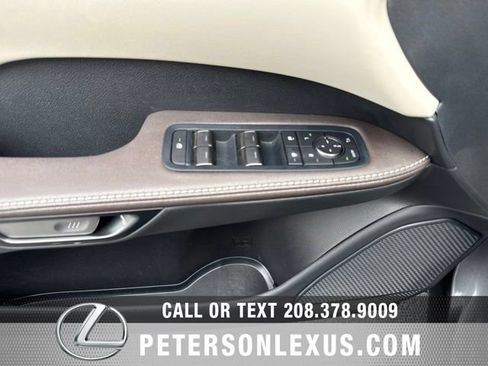Used 2025 Lexus RX 350 w/ Convenience Package AWD/4WD image 24