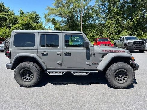 Used 2021 Jeep Wrangler Unlimited Rubicon AWD/4WD image 10