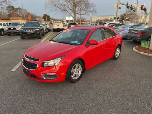 Used 2016 Chevrolet Cruze LT w/ Sun And Sound Package image 29