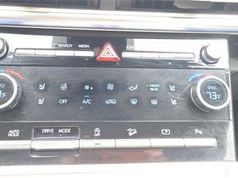 Used 2024 Hyundai Santa Fe Limited image 37