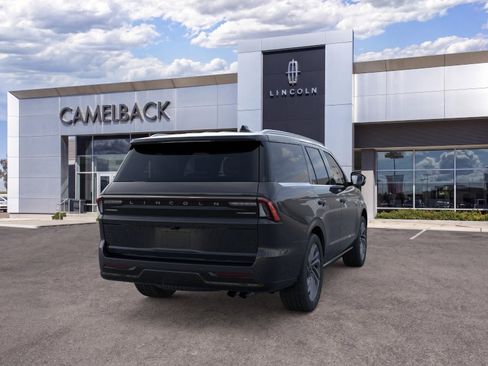 New 2026 Lincoln Navigator Reserve AWD/4WD image 33