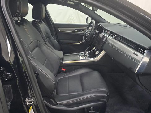 Used 2024 Jaguar XF R-Dynamic SE AWD/4WD image 6