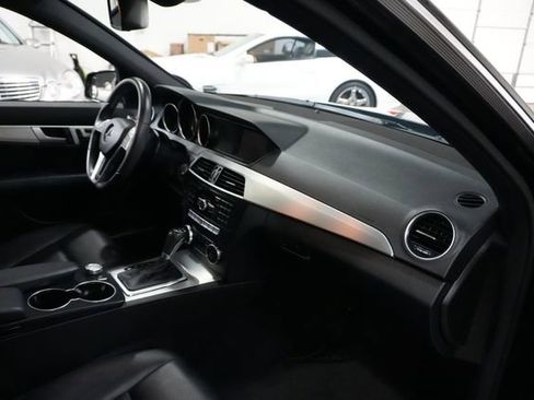 Used 2012 Mercedes-Benz C 250 Sedan image 30