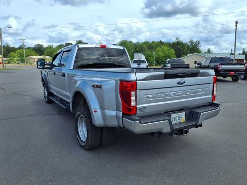 Used 2022 Ford F350 XLT image 4