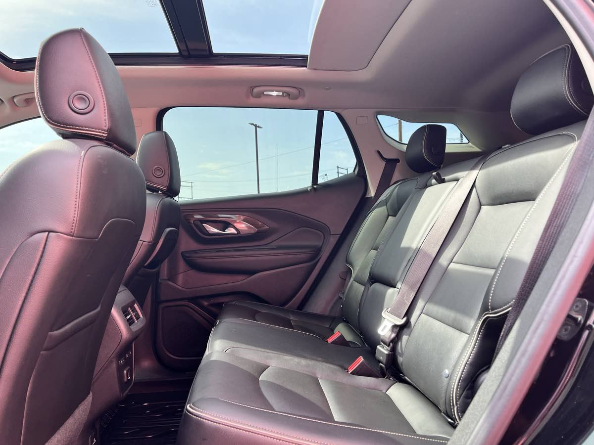 Used 2020 GMC Terrain Denali w/ GMC Pro Grade Package AWD/4WD image 14