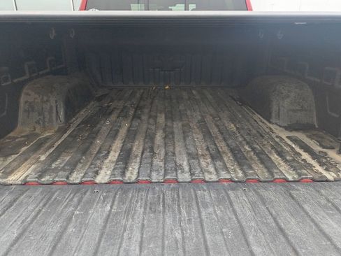 Used 2019 Chevrolet Silverado 1500 LT Trail Boss AWD/4WD image 14