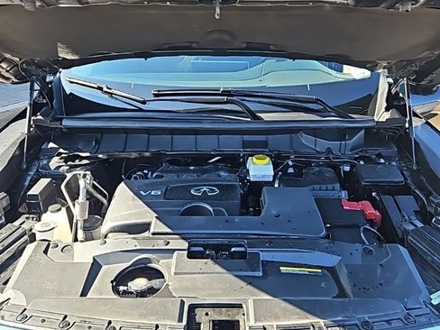 Used 2024 INFINITI QX60 Luxe image 10