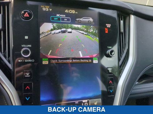 Certified 2025 Subaru Crosstrek 2.0i Premium image 15