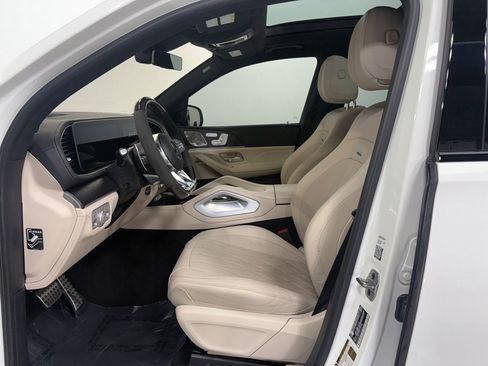 Used 2023 Mercedes-Benz GLS 63 AMG 4MATIC image 9