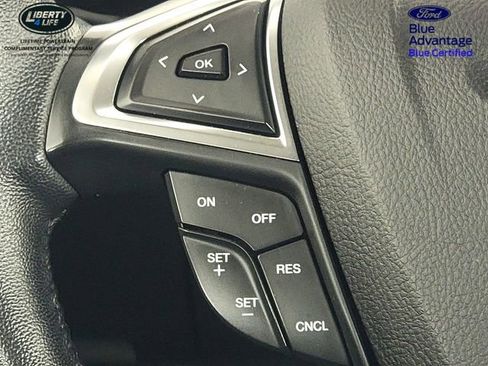 Used 2023 Ford Edge SEL image 26