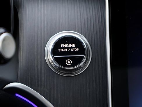 Certified 2026 Mercedes-Benz GLC 300 4MATIC image 26