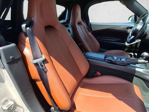 Used 2022 MAZDA MX-5 Miata Grand Touring w/ Weather Package RWD image 14