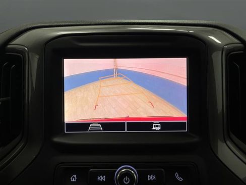 Used 2023 Chevrolet Silverado 1500 Custom image 8