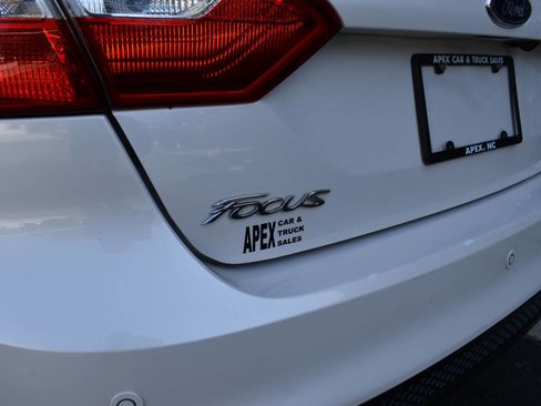 Used 2013 Ford Focus Titanium w/ Titanium Handling Pkg image 30