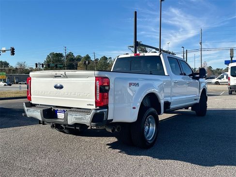 Used 2025 Ford F350 Lariat w/ Lariat Ultimate Package image 7