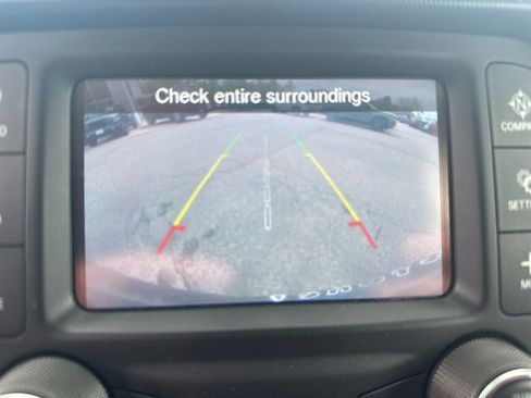 Used 2018 Jeep Wrangler Unlimited Sport AWD/4WD image 21