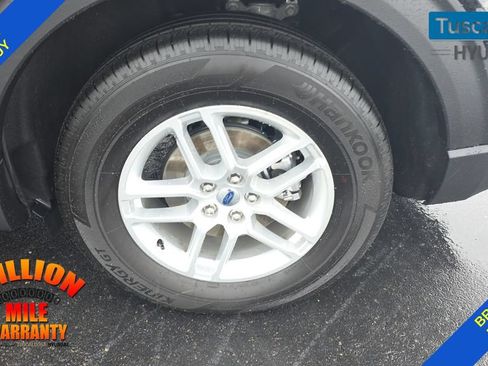 Used 2026 Ford Explorer Active RWD image 11