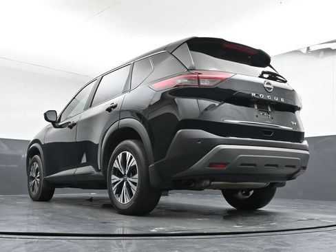 Used 2023 Nissan Rogue SV image 21