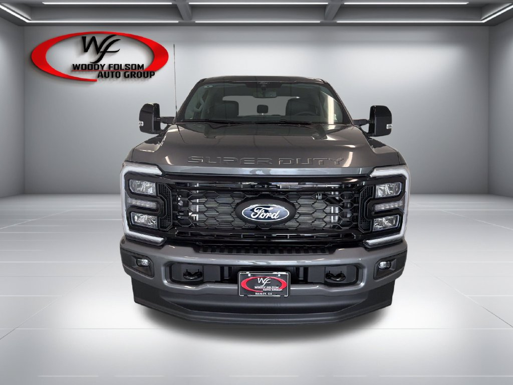 New 2027 Ford F250 Lariat w/ Black Appearance Package AWD/4WD image 2