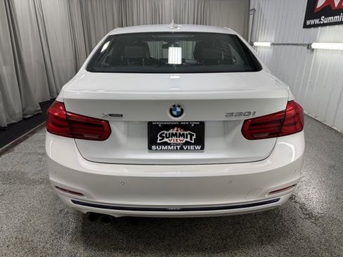Used 2018 BMW 330i xDrive Sedan image 5