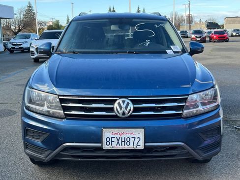 Used 2018 Volkswagen Tiguan SE image 6