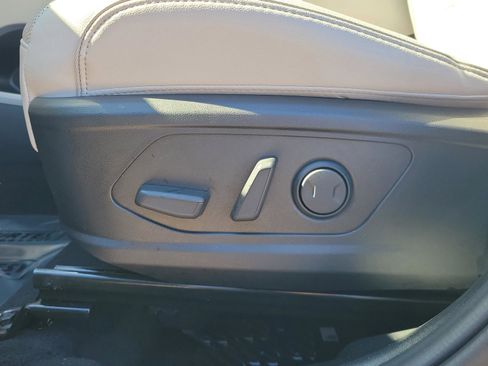 Used 2024 Hyundai Tucson Limited image 14