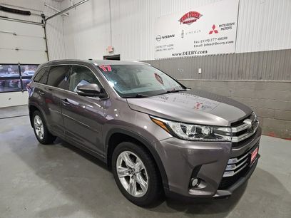Used 2017 Toyota Highlander Limited