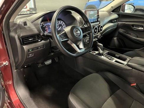 Used 2024 Nissan Sentra SV FWD image 19