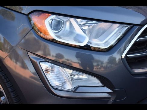 Used 2021 Ford EcoSport Titanium image 45