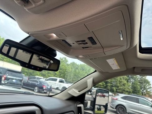 Used 2019 GMC Sierra 2500 Denali w/ Duramax Plus Package AWD/4WD image 37