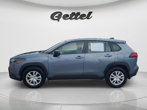 Certified 2024 Toyota Corolla Cross L FWD image 8
