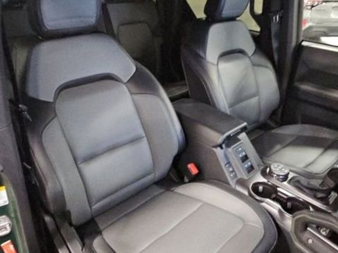 Used 2024 Ford Bronco Everglades image 39