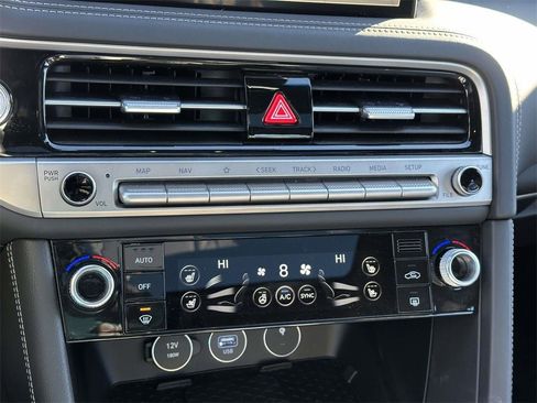 Used 2025 Genesis G70 3.3T Advanced image 27