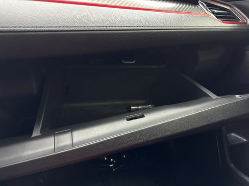 Used 2018 Honda Civic Type R image 32