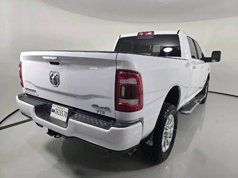 Used 2023 RAM 2500 Laramie AWD/4WD image 8