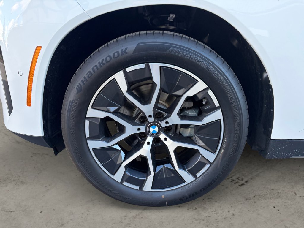 Used 2026 BMW X3 xDrive30i w/ Convenience Package AWD/4WD image 9