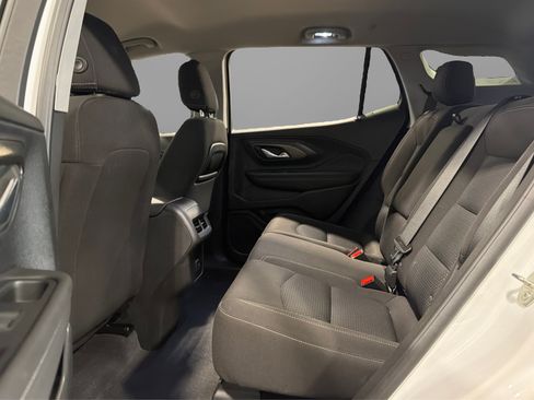 Used 2023 GMC Terrain SLE w/ Driver Convenience Package AWD/4WD image 34