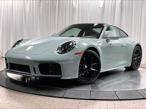 Used 2025 Porsche 911 Carrera image 1