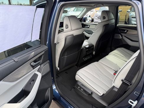 New 2026 Acura MDX w/ Advance Package image 13