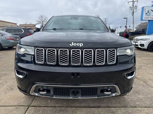 Used 2017 Jeep Grand Cherokee Overland w/ Jeep Active Safety Group image 2