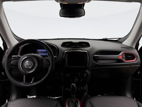 Used 2022 Jeep Renegade Trailhawk AWD/4WD image 14