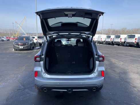 Used 2023 Ford Escape ST-Line Select w/ Tech Pack #2 image 5