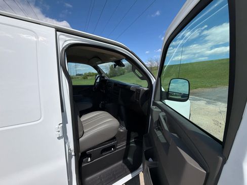 New 2025 Chevrolet Express 2500 w/ Driver Convenience Package RWD image 20
