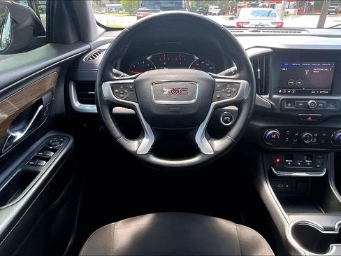 Used 2020 GMC Terrain SLE w/ Driver Convenience Package FWD image 5