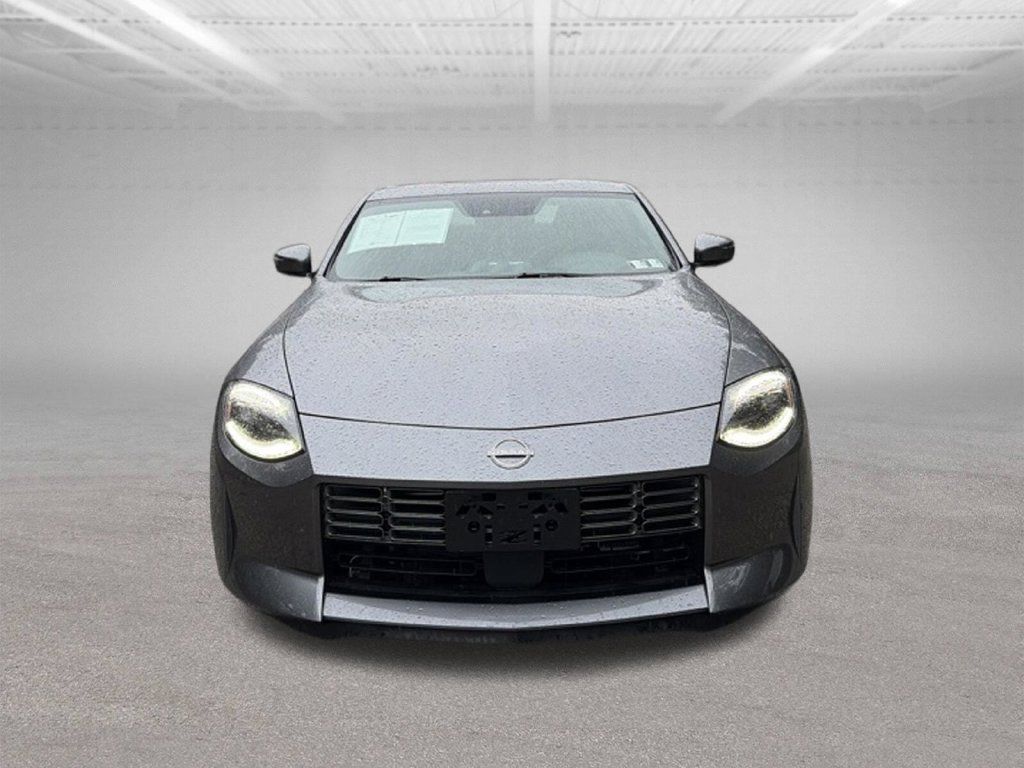 Used 2025 Nissan Z Performance w/ Floor Mat Package RWD image 9