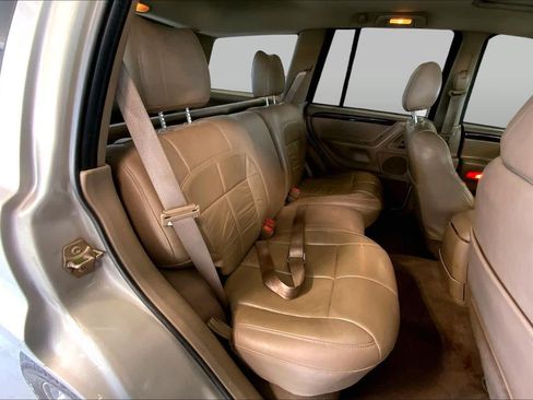 Used 2003 Jeep Grand Cherokee Limited RWD image 19