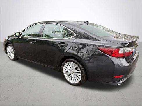 Used 2018 Lexus ES 350 w/ Luxury Package w/Wood Trim FWD image 8