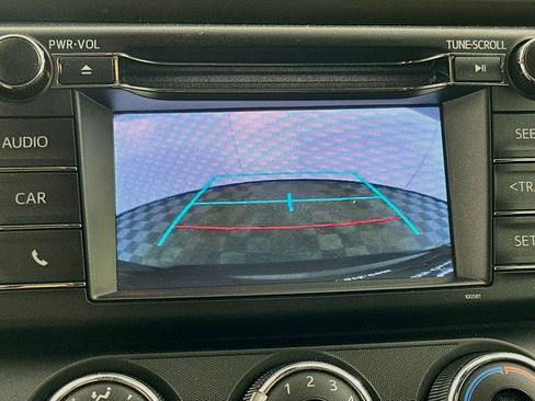Used 2018 Toyota RAV4 LE w/ All Weather Liner Package AWD/4WD image 21