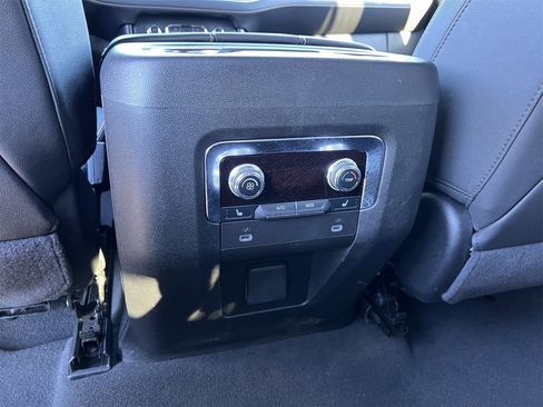 Used 2024 GMC Yukon AT4 w/ AT4 Premium Plus Package image 25